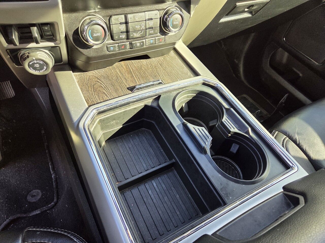 2021 Ford Super Duty F-350 SRW LARIAT Charlton MA