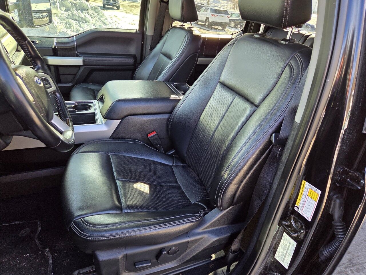 2021 Ford Super Duty F-350 SRW LARIAT Charlton MA