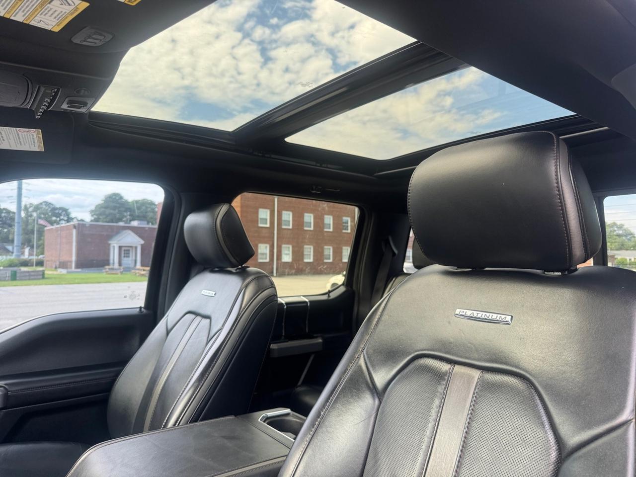 2021 Ford Super Duty F-350 SRW PLATINUM, LIFTED ON 37&apos;S, CHROME FUEL WHEELS, 4X4, ADJUSTABLE PEDALS, POWER RUNNING BOARDS, PANORAMIC SUNROOF, REMOTE START, KEYLESS ENTRY & START, CLEAN CARFAX 1 OWNER VEHICLE- A TRUCK THAT GETS THE JOB DONE AND MAKES A STATEMENT, MAKE IT YOURS Norfolk VA