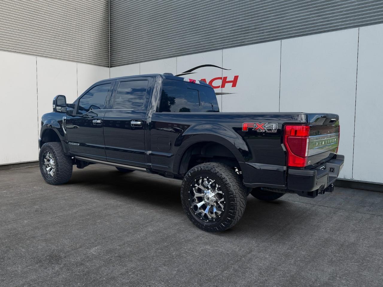 2021 Ford Super Duty F-350 SRW PLATINUM, LIFTED ON 37&apos;S, CHROME FUEL WHEELS, 4X4, ADJUSTABLE PEDALS, POWER RUNNING BOARDS, PANORAMIC SUNROOF, REMOTE START, KEYLESS ENTRY & START, CLEAN CARFAX 1 OWNER VEHICLE- A TRUCK THAT GETS THE JOB DONE AND MAKES A STATEMENT, MAKE IT YOURS Norfolk VA