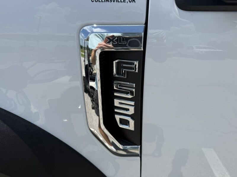 2021 Ford Super Duty F-550 7.3L V8 Flatbed XL Collinsville OK