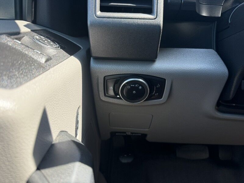 2021 Ford Super Duty F-550 7.3L V8 Flatbed XL Collinsville OK