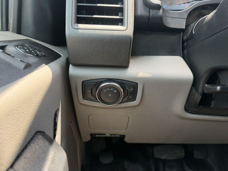 2021 Ford Super Duty F-550 7.3L V8 Flatbed XL Collinsville OK