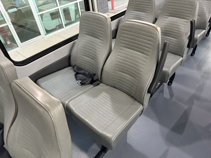 2021 Ford Super Duty F-550 Bus 12k mi's XLT Collinsville OK