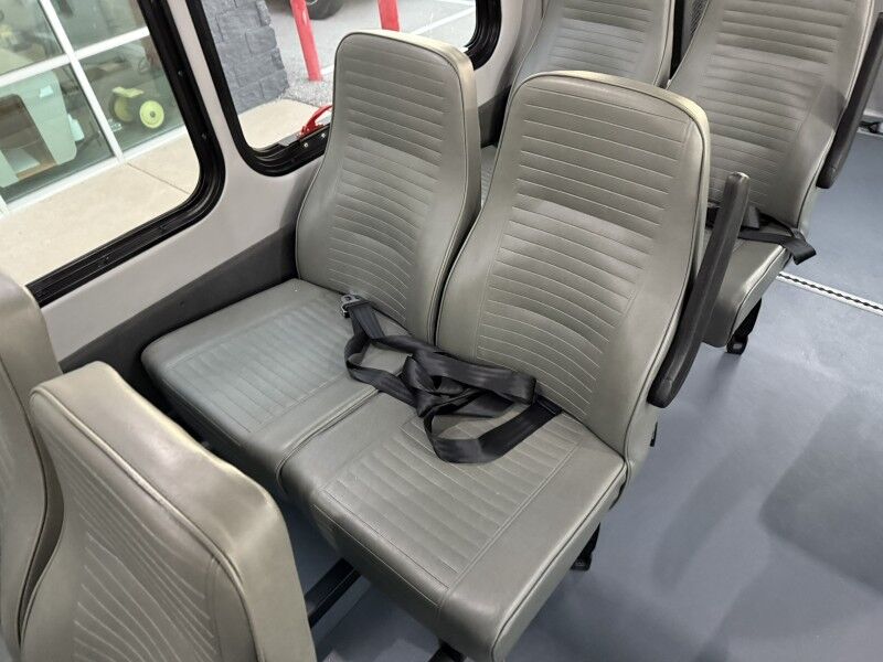 2021 Ford Super Duty F-550 Bus 12k mi's XLT Collinsville OK