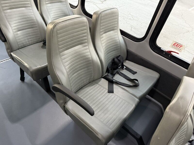 2021 Ford Super Duty F-550 Bus 12k mi's XLT Collinsville OK