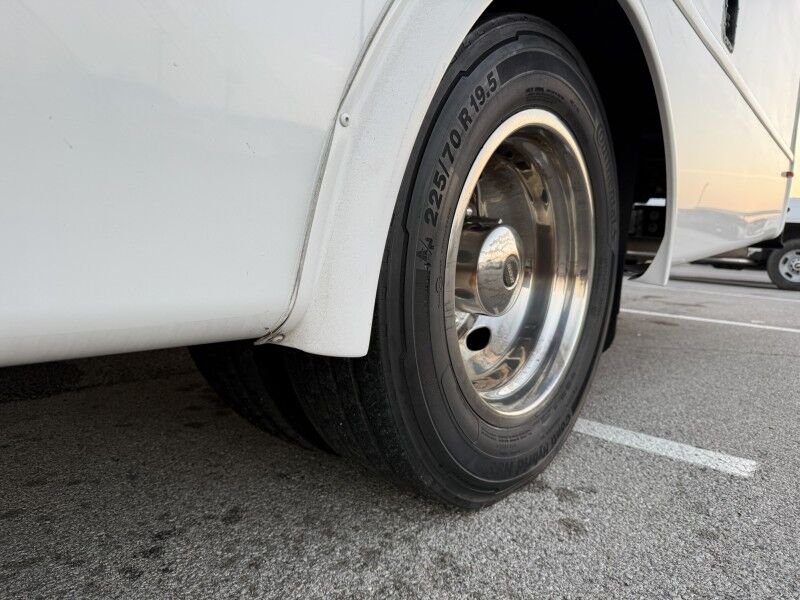 2021 Ford Super Duty F-550 Bus 12k mi's XLT Collinsville OK