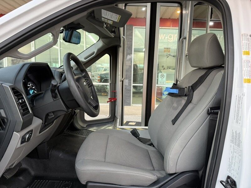 2021 Ford Super Duty F-550 Bus 12k mi's XLT Collinsville OK