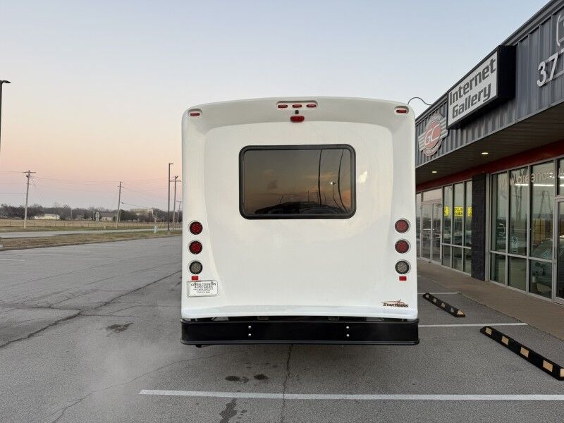 2021 Ford Super Duty F-550 Bus 12k mi's XLT Collinsville OK