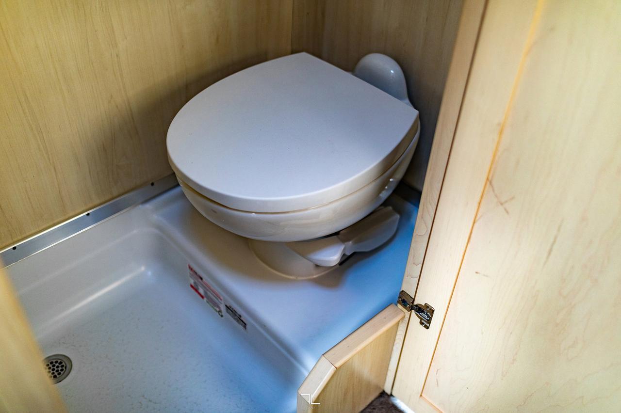 2021 Ford T-250 High Roof Pleasure Way OnTour 2.0 Leather Nav Red Deer AB