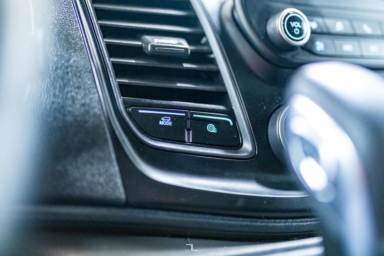 2021 Ford T-250 Medium Roof Cargo Van BCam Red Deer AB