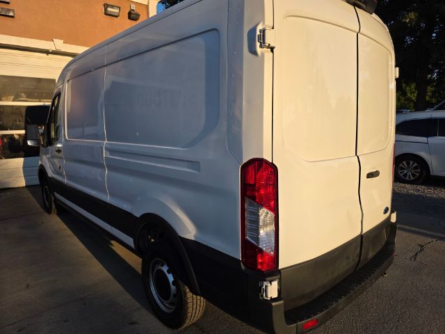 2021 Ford Transit 250 Medium Roof 148.0 WB