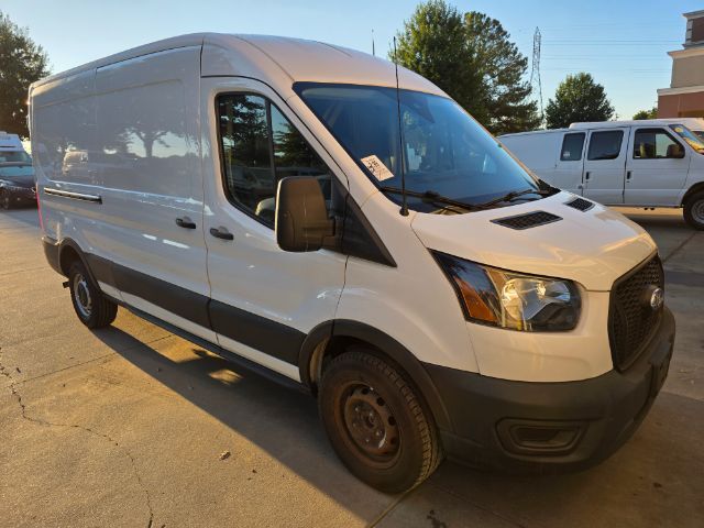 2021 Ford Transit 250 Medium Roof 148.0 WB Charlotte NC