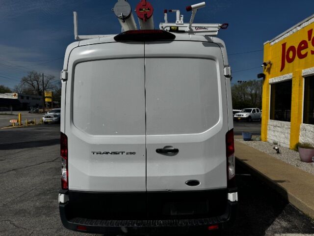 2021 Ford Transit 250 Van Med. Roof w/Sliding Pass. 130-in. WB Indianapolis IN