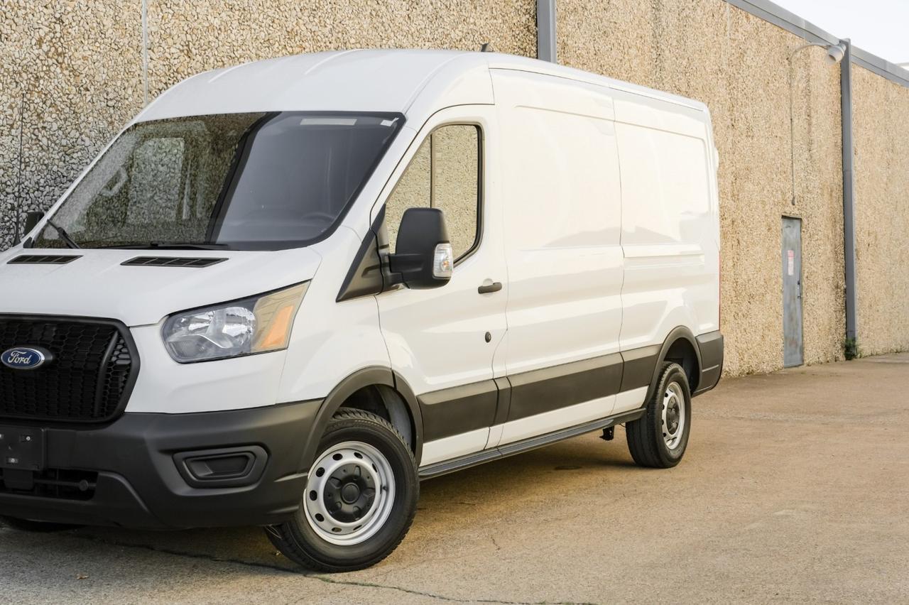 2021 Ford Transit Cargo Van photo 4