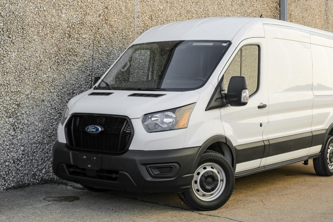 2021 Ford Transit Cargo Van photo 3