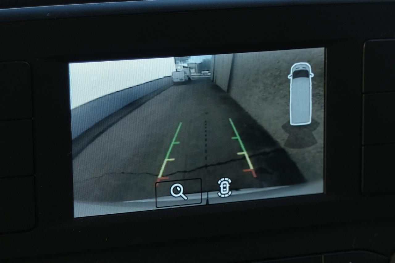 2021 Ford Transit Cargo Van photo 20