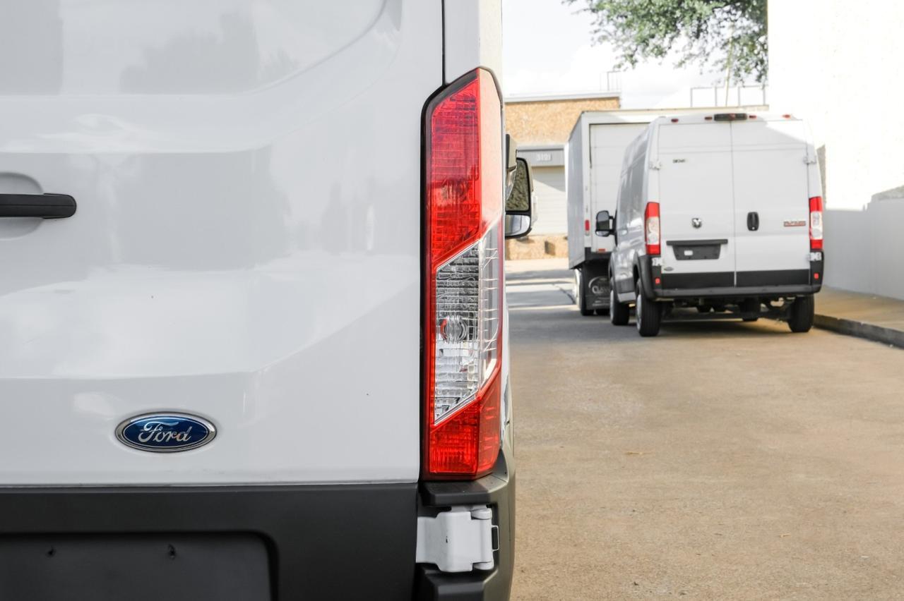 2021 Ford Transit Cargo Van photo 33