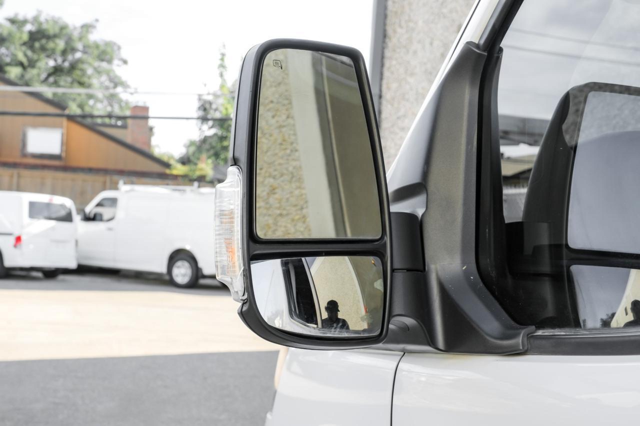 2021 Ford Transit Cargo Van photo 29