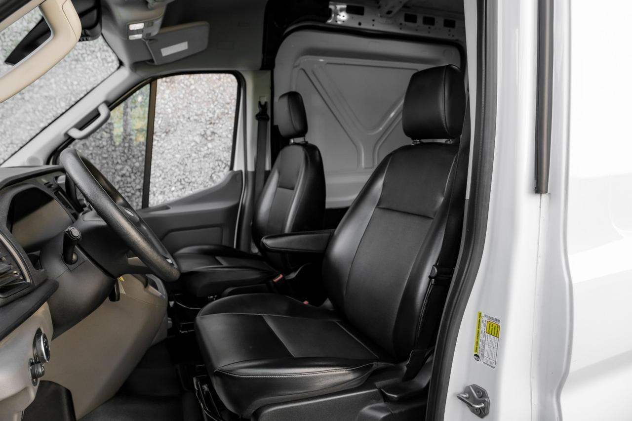 2021 Ford Transit Cargo Van photo 23