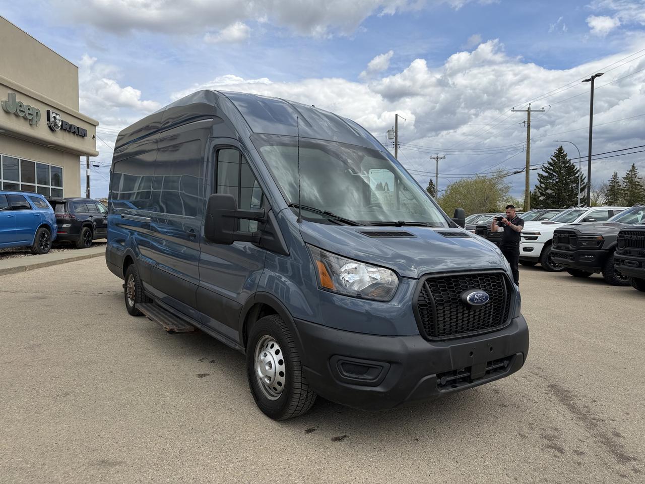2021 Ford Transit Cargo Van T250 AWD | Low KMs | 148IN EL High Roof | V6 | Keyless Entry | Backup Camera | Bluetooth Redwater AB