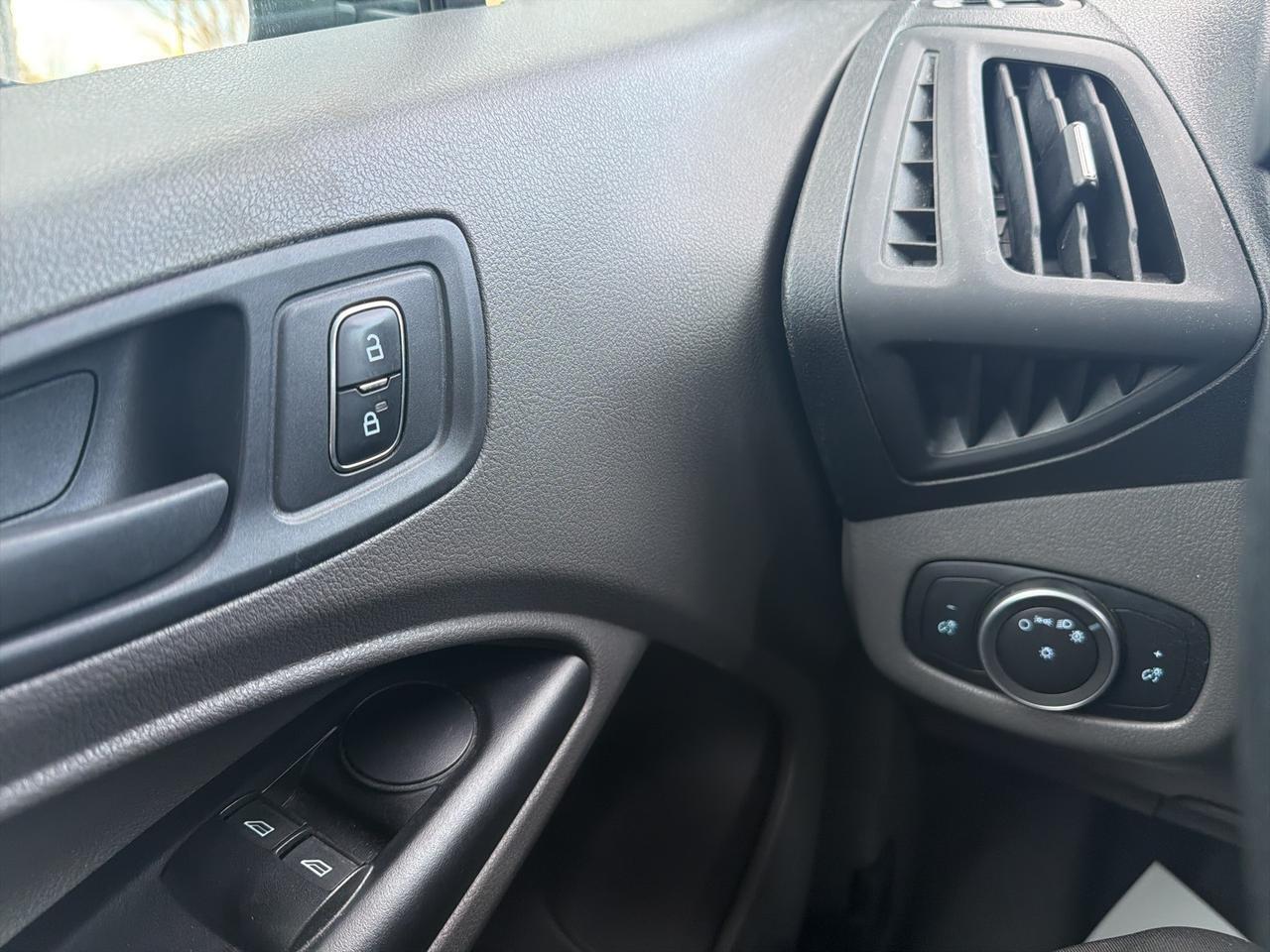 2021 Ford Transit Connect XL Ashland VA