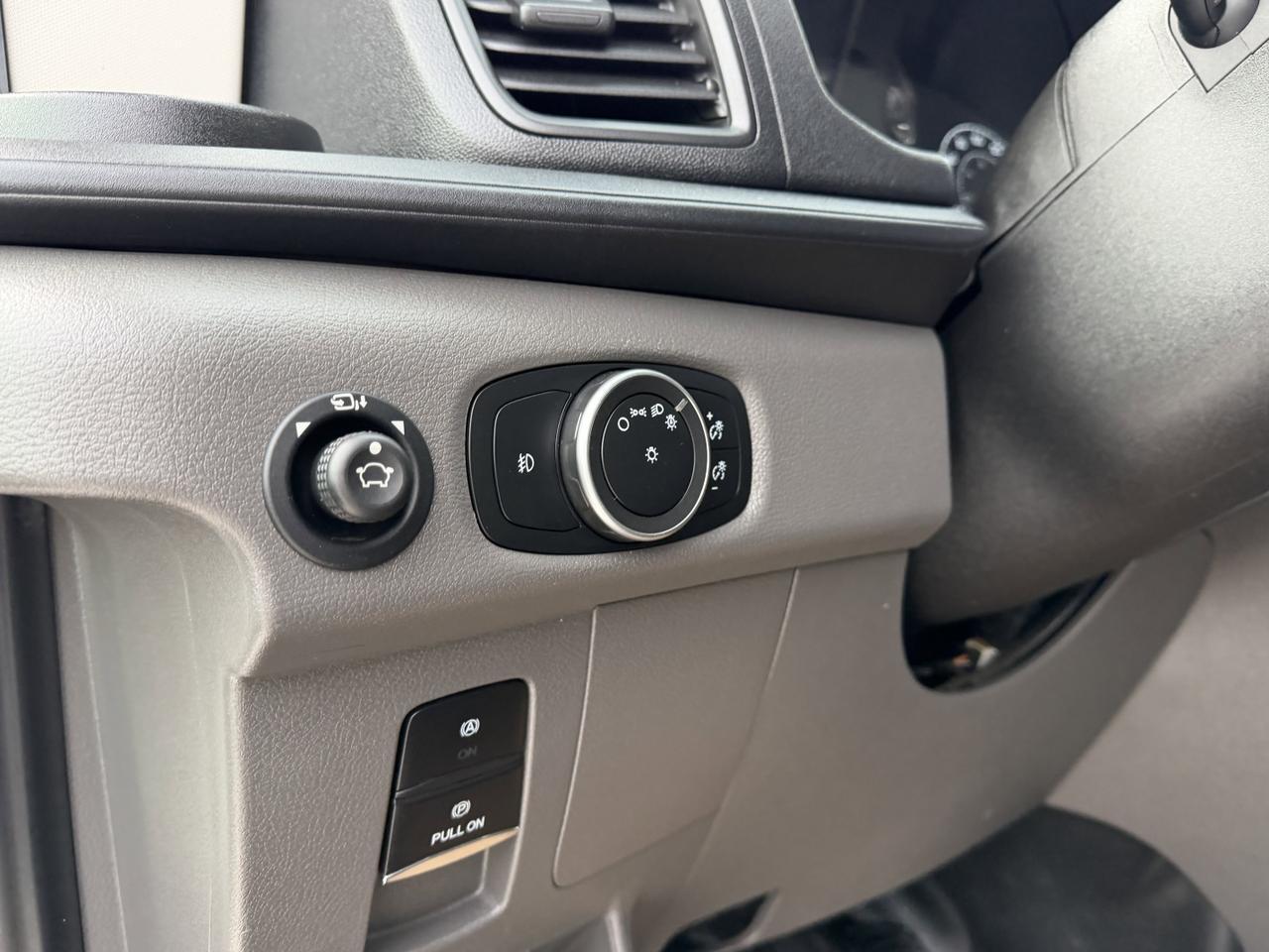 2021 Ford Transit Passenger Wagon T350 AWD V6 | Low KMs | 4 Row Seating | Backup Camera | Tow Pkg | AC Redwater AB