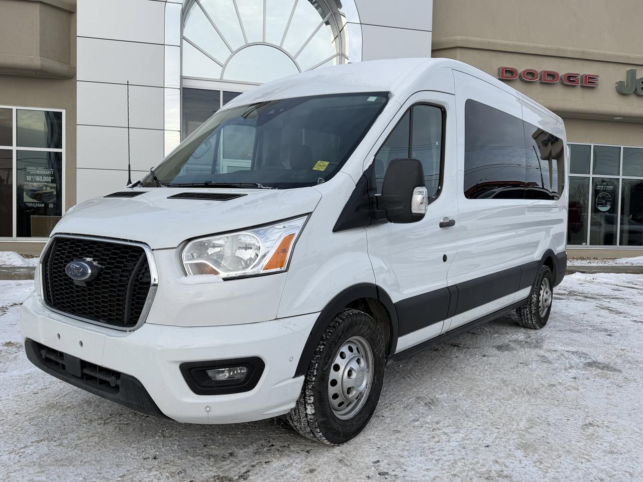 2021 Ford Transit Passenger Wagon T350 AWD V6 | Low KMs | 4 Row Seating | Backup Camera | Tow Pkg | AC Redwater AB