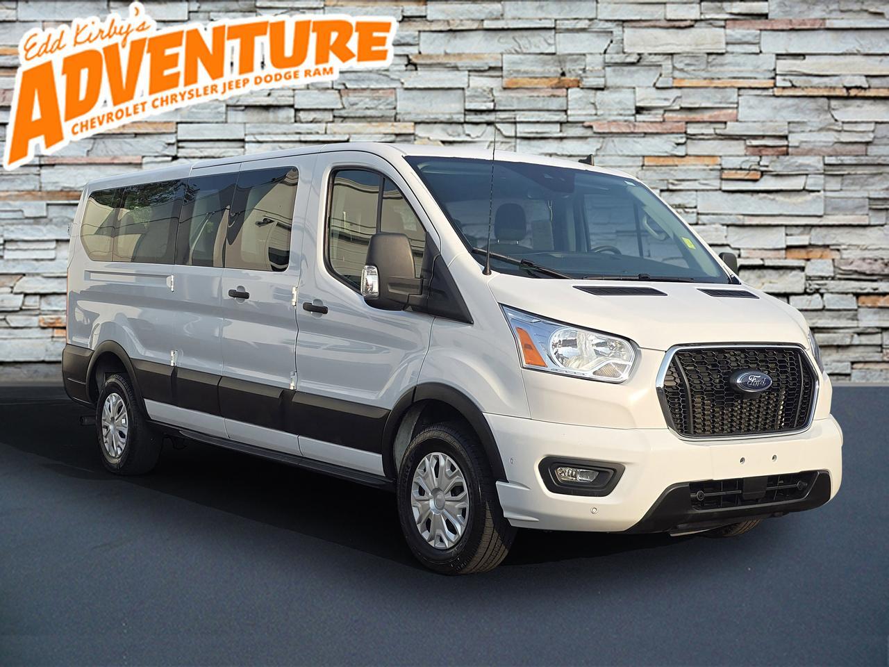 2021 Ford Transit Passenger Wagon XLT