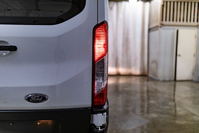2021 Ford Transit T-250 Medium Roof Cargo Van BCam Red Deer AB