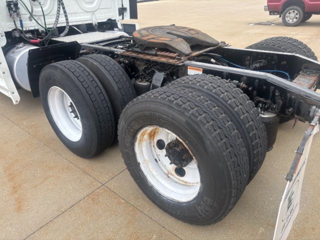 2021 Freightliner Cascadia 126 . Seville OH