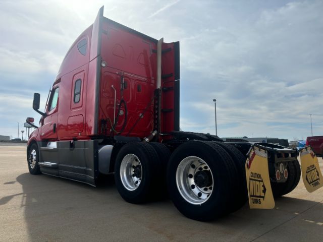 2021 Freightliner Cascadia 126 . Seville OH