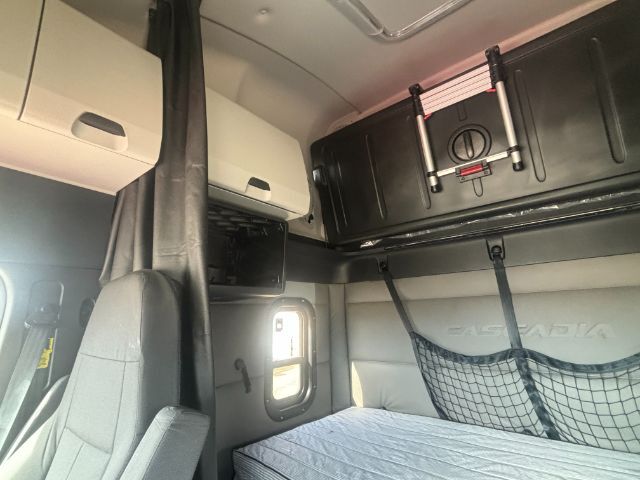 2021 Freightliner Cascadia 126 . Seville OH