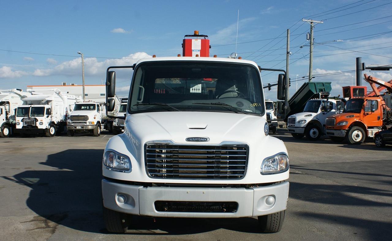 2021 Freightliner M2 106 28 Yard Pac-Mac Grapple Truck