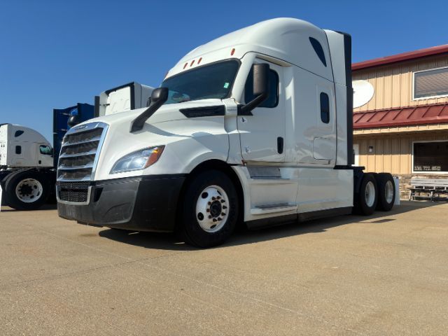 2021 Freightliner New Cascadia 126 .