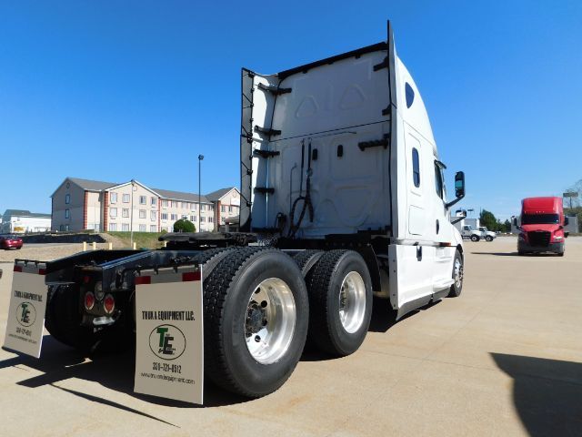 2021 Freightliner New Cascadia 126 . Seville OH