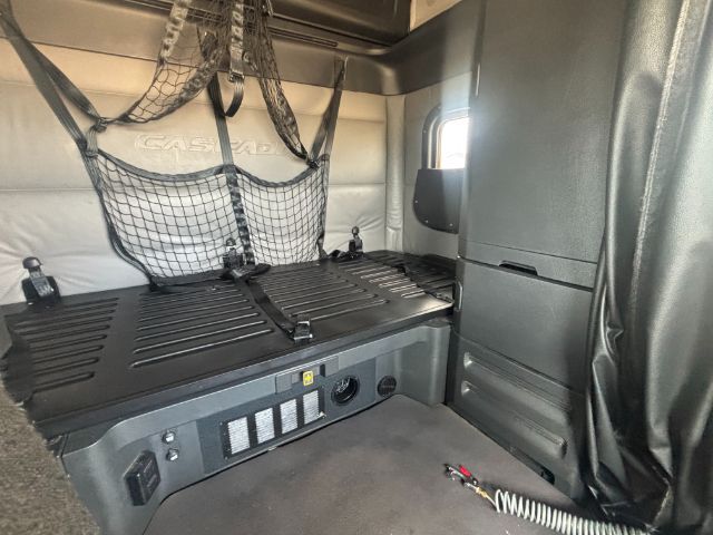 2021 Freightliner New Cascadia 126 . Seville OH