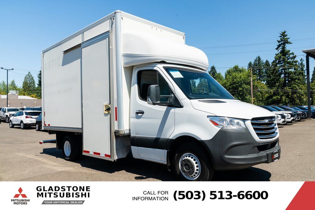 2021 Freightliner Sprinter 3500XD Base