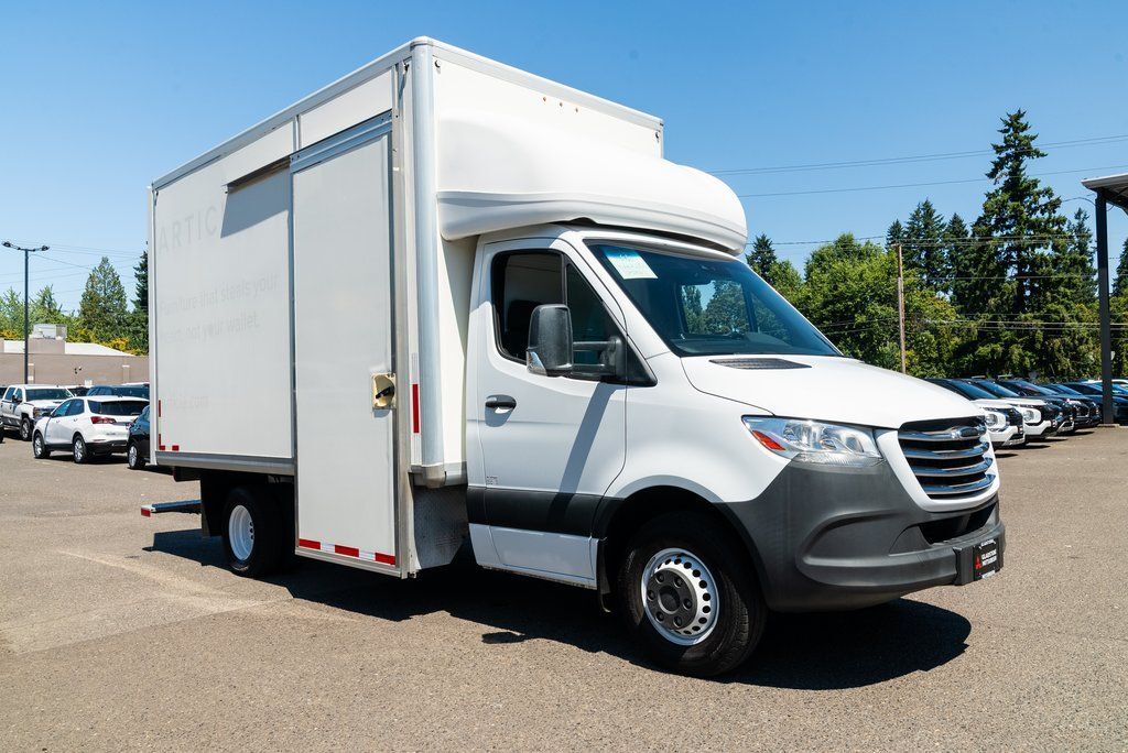 2021 Freightliner Sprinter 3500XD Base