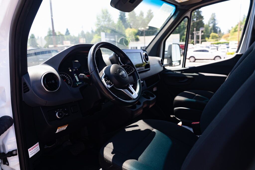 2021 Freightliner Sprinter 3500XD Base Milwaukie OR