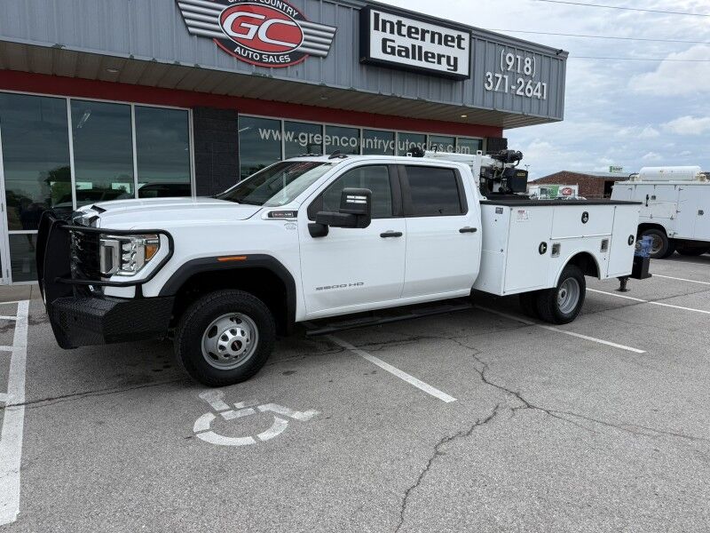 2021 GMC 3500HD DRW 4x4 Utility w/ PSC 3216 Crane Collinsville OK