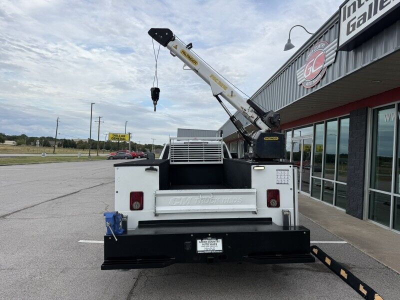 2021 GMC 3500HD DRW 4x4 Utility w/ PSC 3216 Crane Collinsville OK