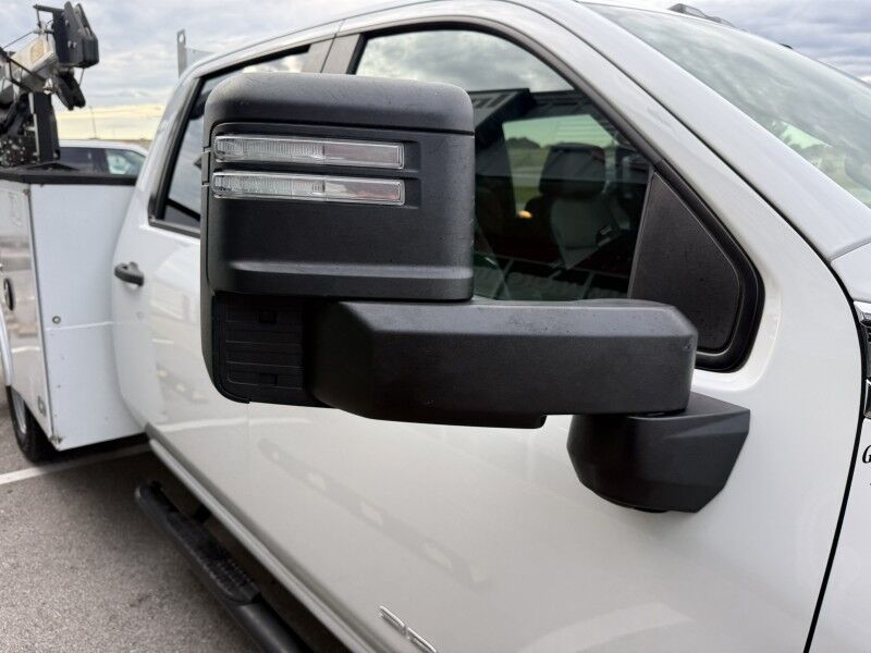 2021 GMC 3500HD DRW 4x4 Utility w/ PSC 3216 Crane Collinsville OK