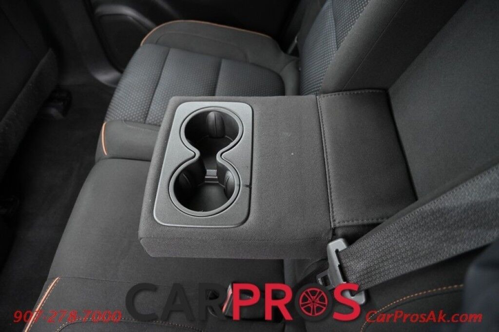 2021 GMC Acadia AT4 - AWD - Power & Heated Cloth Seats - Bose Speakers - Dual Sunroof - NAV - Apple CarPlay & Android Auto - Front Parking Sensors - Backup Camera - Lane Depart & Blind Sport Alert - 3rd Row - Seats 7 - Keyless Entry & Start - Power Liftgate - 1-Owne Anchorage AK