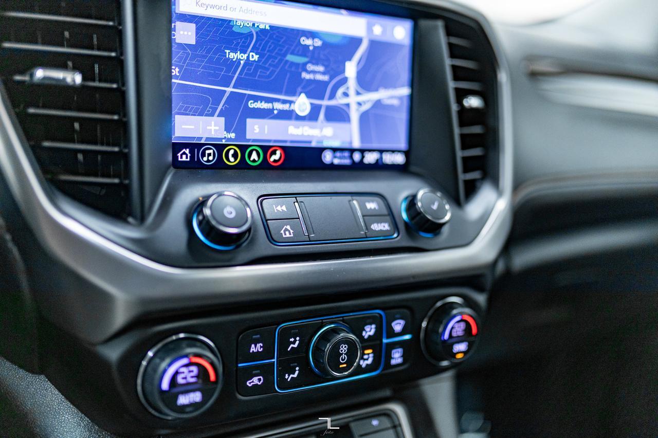 2021 GMC Acadia AWD AT4 Leather Roof Nav BCam Red Deer AB