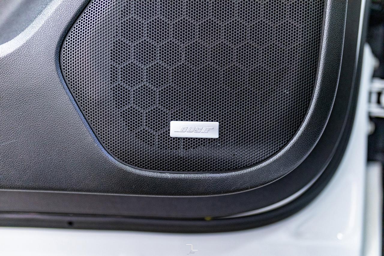 2021 GMC Acadia AWD AT4 Leather Roof Nav BCam Red Deer AB