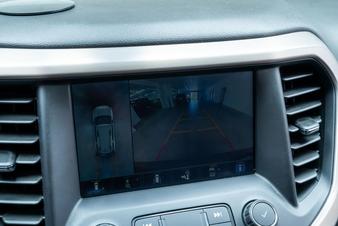 2021 GMC Acadia Denali 1 Owner Technology Package Ultimate Package Portland OR
