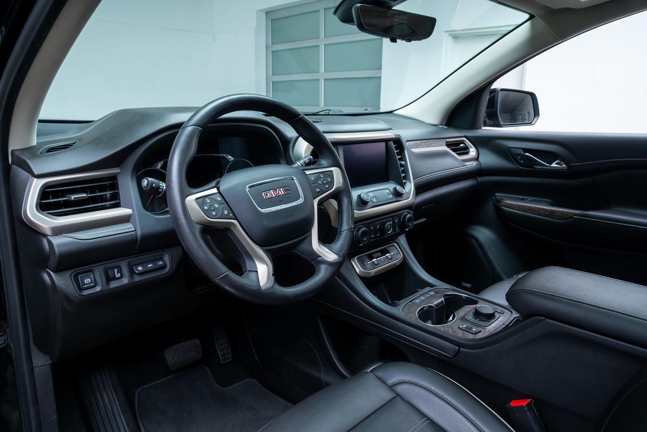 2021 GMC Acadia Denali 1 Owner Technology Package Ultimate Package Portland OR