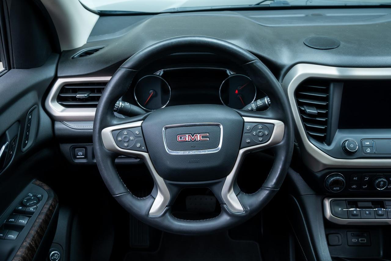 2021 GMC Acadia Denali 1 Owner Technology Package Ultimate Package Portland OR