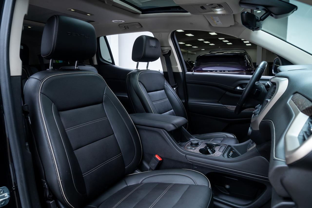 2021 GMC Acadia Denali 1 Owner Technology Package Ultimate Package Portland OR
